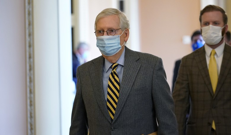 Bad Idea: Top Republicans, Ex-White House Officials Pressing McConnell to Convict Trump