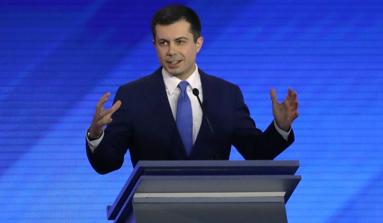 Pete 'Pothole' Buttigieg Doesn't Know if More Pipelines Are Necessary as East Coast Gas Pumps Run Dry