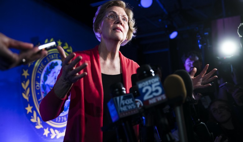 How Elizabeth Warren Gave 'Spin Room' a New Meaning After the New Hampshire Democratic Debate 