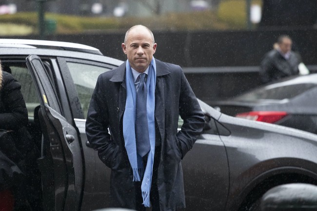 Appeals Court to Michael Avenatti: Sorry, You Gotta Stay in Jail - Vimarsana News