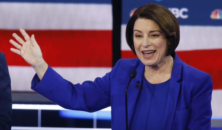 Democrat Sens. Klobuchar, Luján Introduce Legislation to Crackdown on Online 'Misinformation'