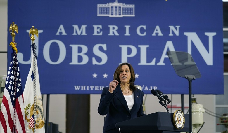 October Jobs Report Shows Weakest Job Growth Since 2020, Raises More Concerns About 'Bidenomics'