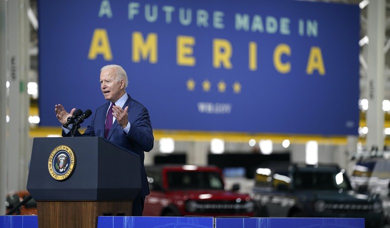 Environmentalists in Denial About Biden's Unpopular EV Mandate