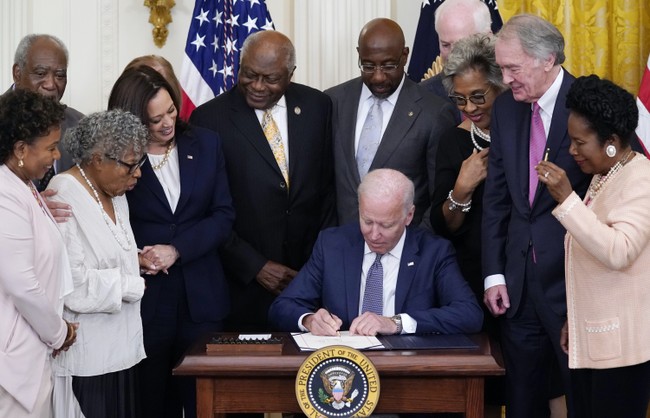 At Signing Ceremony to Make Juneteenth Federal Holiday, Biden Claims Voting Rights 'Under Attack'