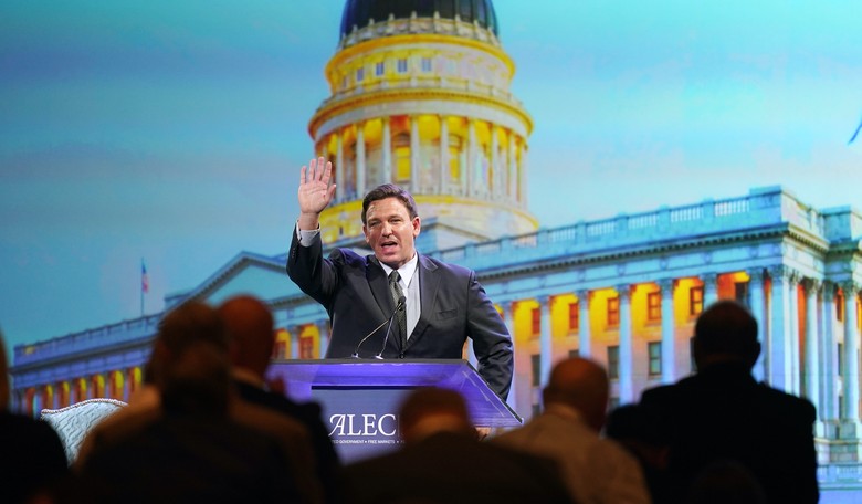 Dems Try to Disqualify DeSantis As RINOs Disqualify Themselves