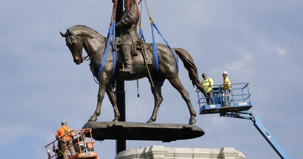 White House Strips Language Criticizing Confederacy at Memorial