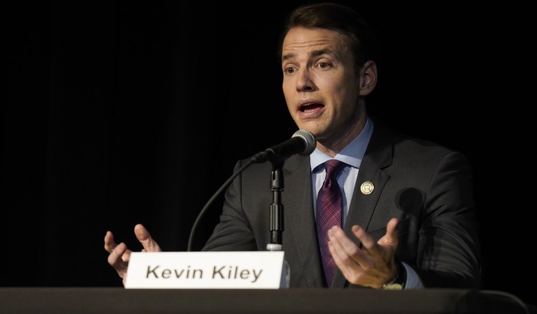 Rep. Kevin Kiley, Senator Rand Paul Combat the Government's Attempt to Memory Hole COVID