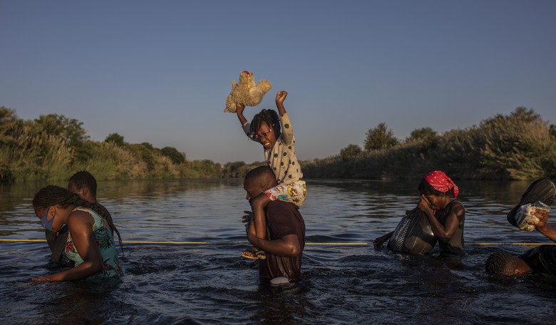 DHS Just Made Self-Deportation More Attractive for the Christmas Season