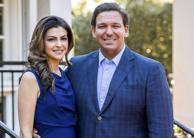 Casey DeSantis' Tweet Is the Perfect Preview For Her Husband's Big Event Tonight