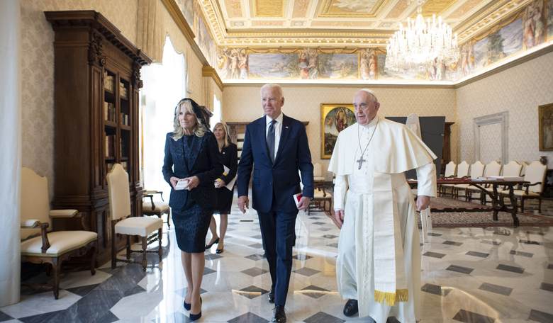 Pope Francis Calls Biden's Claims to Be a Faithful Catholic 'Incoherent'