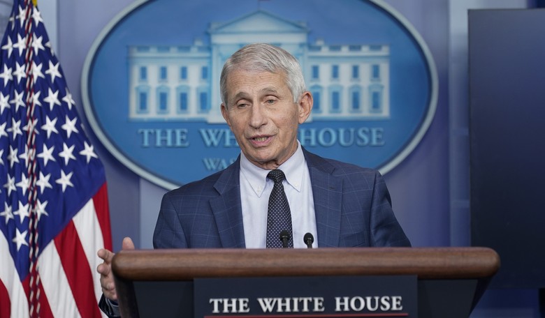 Dr. Fauci 'Doesn't Have an Easy Answer' for COVID Concerns Amid Ongoing Border Crisis