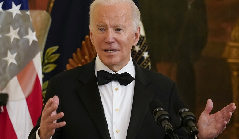 One Parent Had a Special Message for Joe Biden During Their Christmas Eve Phone Call 
