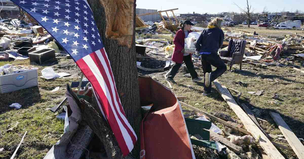 What!? The CDC has Different Guidelines for the Vaccinated and Unvaccinated Regarding Tornado Warnings