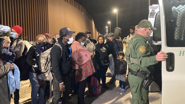 Border Town Families Are Reportedly Hiring Armed Security Amid Illegal Immigration Surge