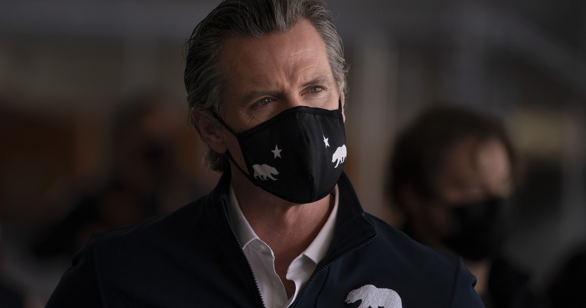 'Unredacted with Kurt Schlichter': Stop Wearing Masks