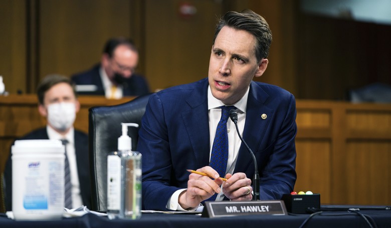 Josh Hawley's Latest Book Uses Our Founding to Warn of Big Tech: 'Monopoly and Liberty Are Not Compatible'