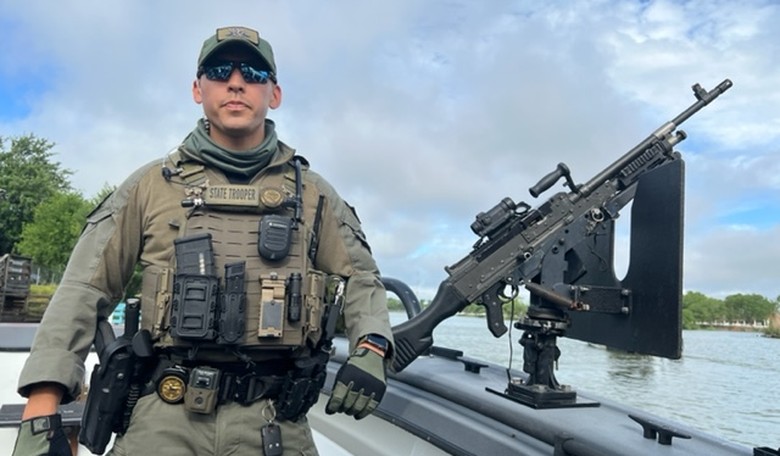Former FBI Top Brass Warn Congressional Leaders of 'Imminent' Terror Threat Due to Border Crisis