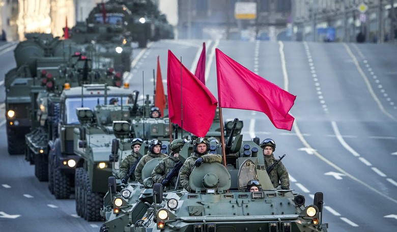 It's a Hinge Year in History -- for Russia and China