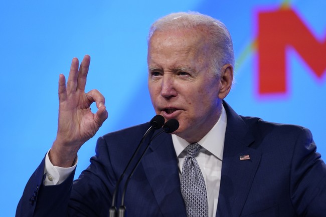 Here's How Many Voters Biden Drove Into the GOP's Camp Last Year