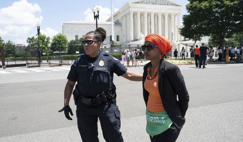 ABC News Slammed for Falsely Making It Appear AOC, Ilhan Omar Were Handcuffed
