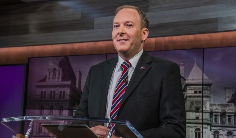 Democrats Now Endorsing Lee Zeldin Against Kathy Hochul 