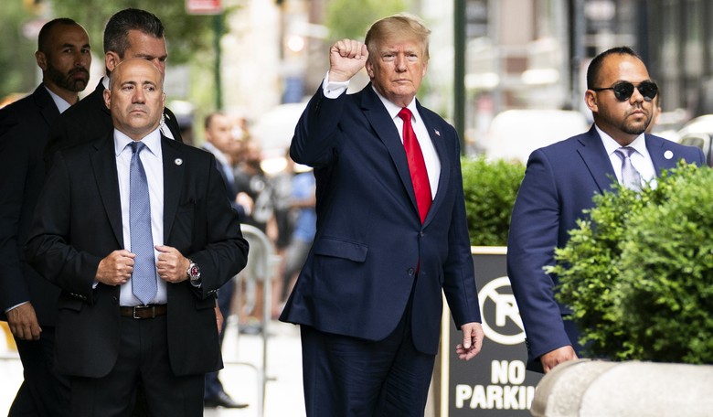 Mar-a-Lago 'Raid': Two-Tiered Justice?