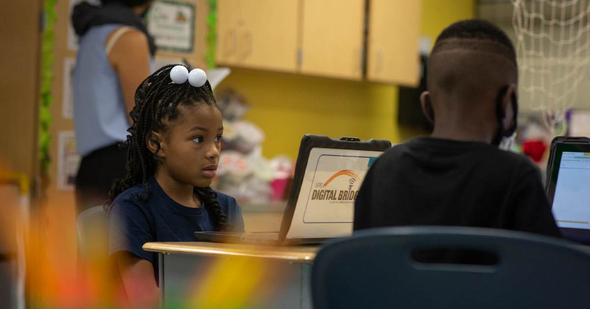 Chicago Public Schools Have a May Day Fight on Their Hands