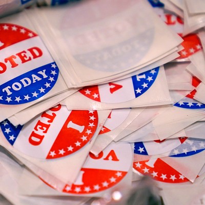 Advantages and Disadvantages in the Coming Midterm Elections