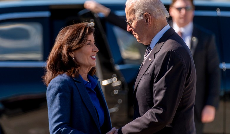 Hochul Begs Biden to Help Remove Illegal Immigrants From Her State