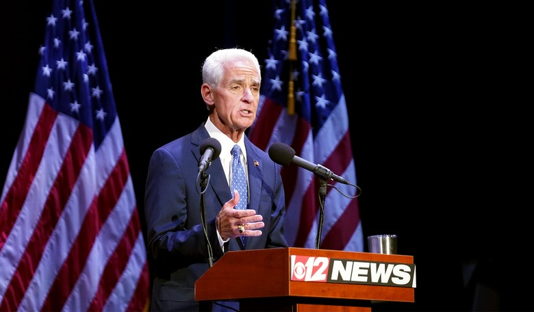 Charlie Crist Obsesses Over 2024 and Abortion in Debate, Even If It Means Breaking Rules