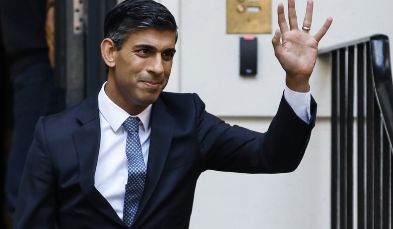 The 'Politics of Poo' Is Another Crisis Facing UK Conservative Party