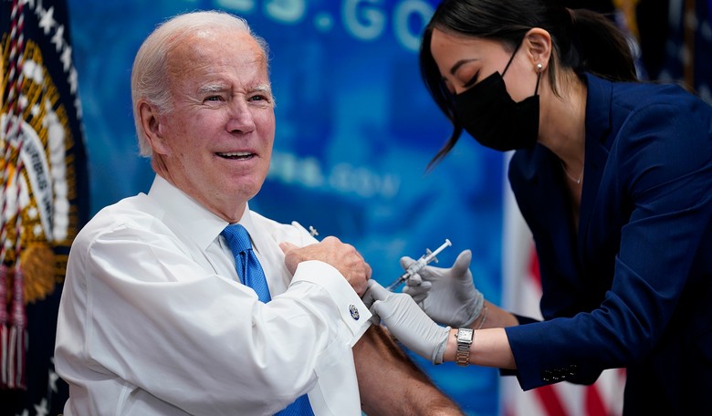WSJ Takes on Biden Admin, Vaccine Makers for 'Deceptive' Booster Campaign