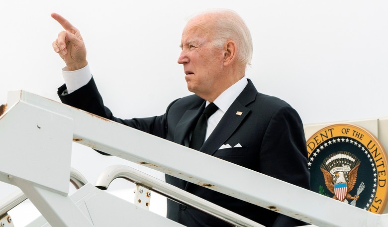 According to Joe Biden, Americans Are All Just a Bunch of Idiots 