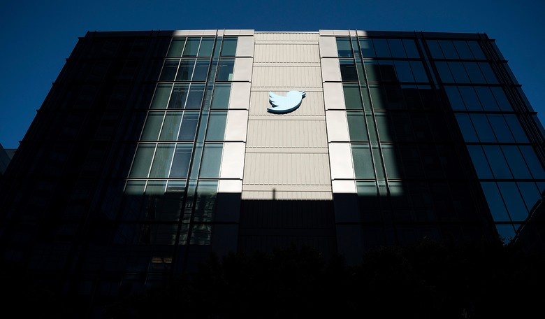'X' Logo Construction Atop Twitter HQ Forced to Halt Over Petty Permit Issues