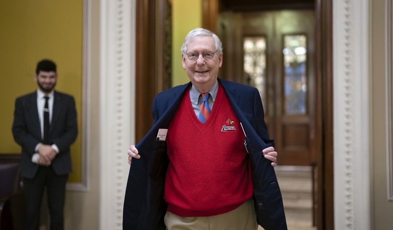 Mitch McConnell Leaves Hospital After Suffering a Fall Last Week