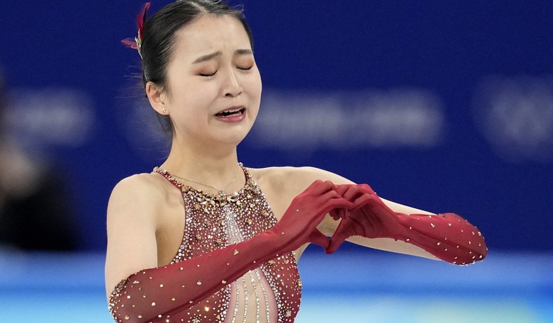 U.S.-Born Chinese Figure Skater Flops in Beijing Olympics