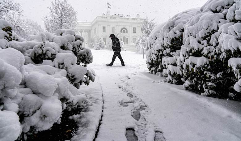 White House Tries to Post a Snow Pic but the Internet Roasts Them Like a Marshmallow on a Winter's Night