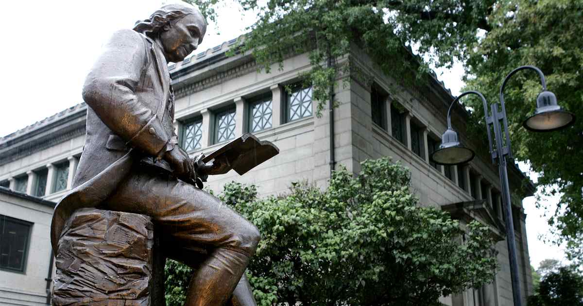 A Republic, If Our Media Let Us Keep It