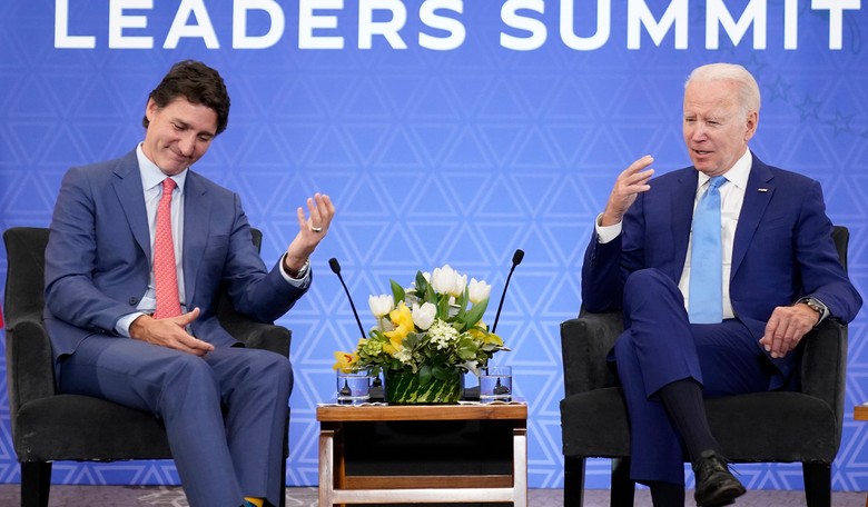 U.S. Officials Confirm 'Object' Flying Over Canada Was a Chinese Balloon 