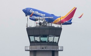FAA Knows Aircraft Comms Can Be Spoofed. GAO Says It Still Can't Monitor Them.