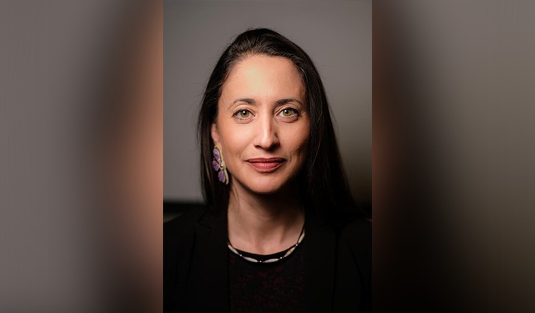  Professor Apologizes for Claiming to be Native American 'Her Entire Life'