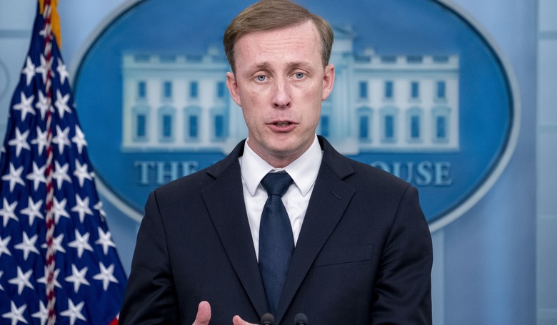 White House Botches Answer to Question About Re-Freezing Iran's $6 Billion