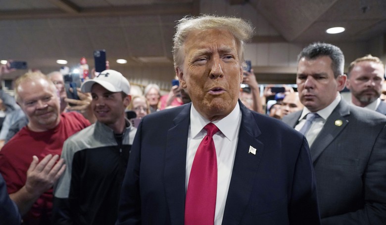 These Republican Primary Opponents Are Rallying Behind Trump After His Indictment