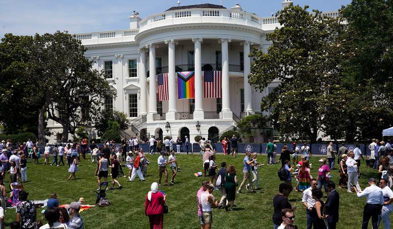 California Senator Warns Parents to Flee the State Over Woke 'Gender-Affirming' Law 