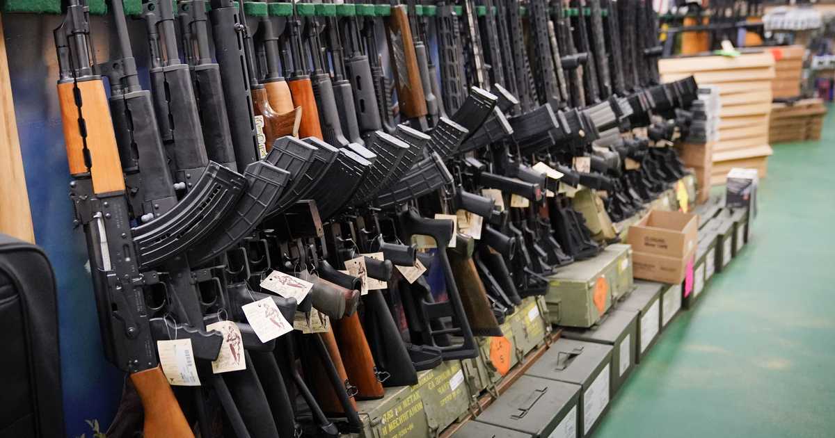 West Virginia Bill Would Authorize Government to Sell Machine Guns to Citizens