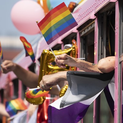 Some MA Lesbian Bar Relaxed Its Mask Rules and Absolute Mayhem Ensued 