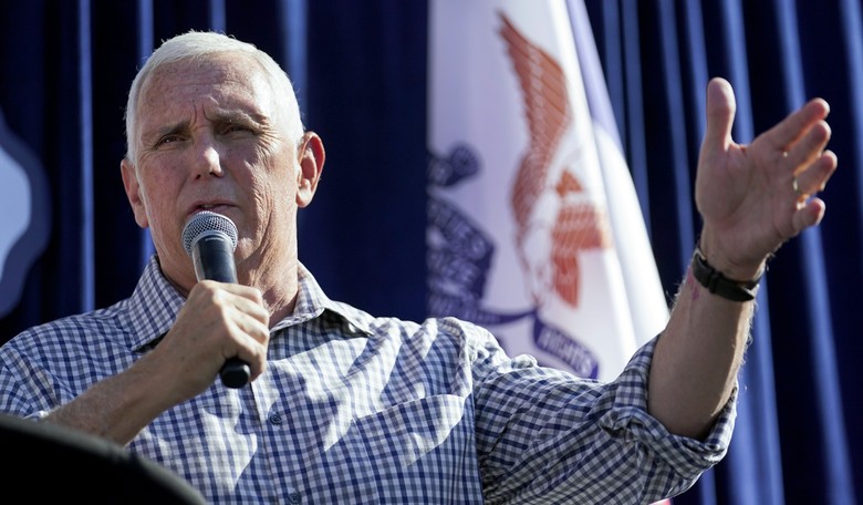 Pence Fires Back After What Romney Said About His Candidacy 