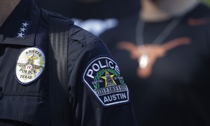 Anti-ICE Agitators Find Out That Police Don't Play in Texas After ICE Shooting