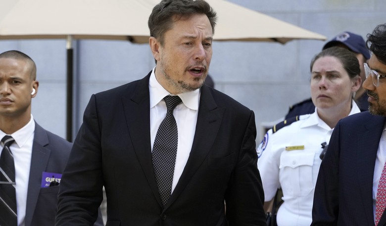 Elon Musk's Israel Trip Prompts Another Invitation...From Hamas