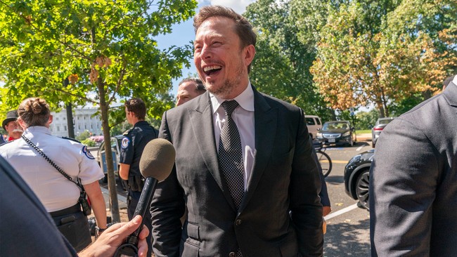 Elon Musk Just Detonated His 'Thermonuclear' Lawsuit